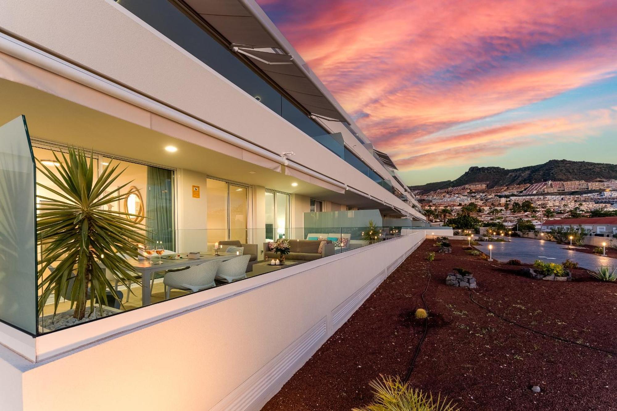 Modern New Apartment Las Terrazas De Costa Adeje. Heated Pool, Big Terrace And Private Parking Dış mekan fotoğraf